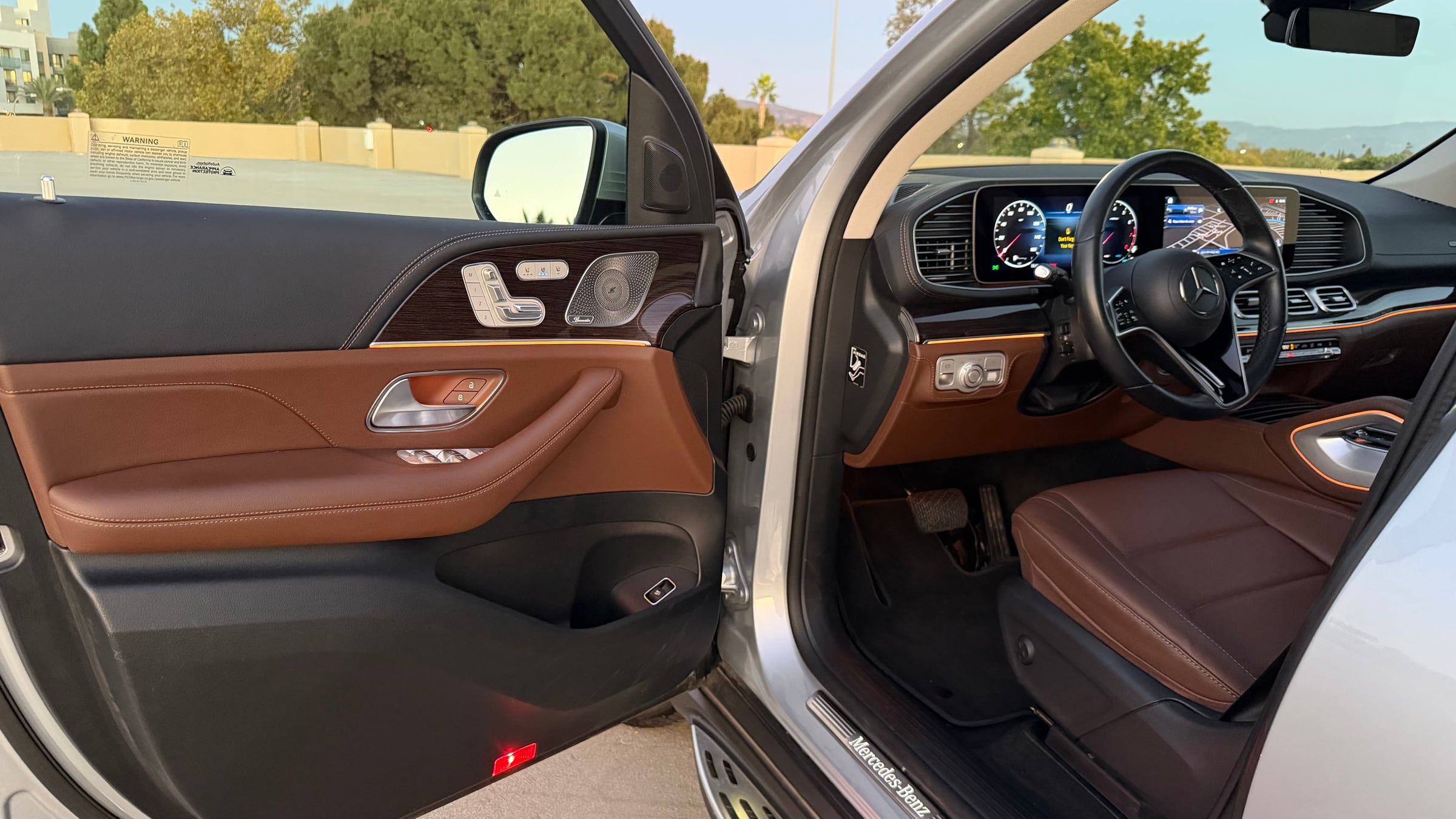 2025 Mercedes-Benz GLE 350 driver cabin with ambient lighting