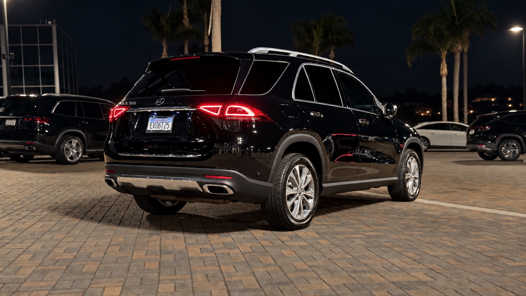 2022 Mercedes-Benz GLE 350 rear three-quarter view at night